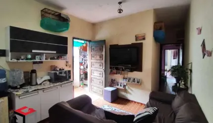 Sobrado de 172m² no Jd. Santo André em Santo André - SP