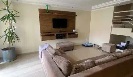 Sobrado à venda 4 quartos 1 suíte 6 vagas Nova Petrópolis - São Bernardo do Campo - SP