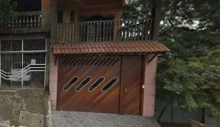 Sobrado à venda 5 quartos 2 vagas Conceição - Diadema - SP
