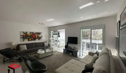 Apartamento Saúde 113 m², 3 vagas fixas, 2 suítes, closet, sala ampliada, lavabo, cozinha americana, lavanderia, dispensa, varanda, e lazer.