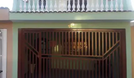 Sobrado à venda 3 quartos 1 suíte 2 vagas Capuava - Santo André - SP