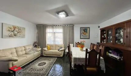 Sobrado para aluguel 4 quartos 2 suítes 3 vagas Jardim - Santo André - SP