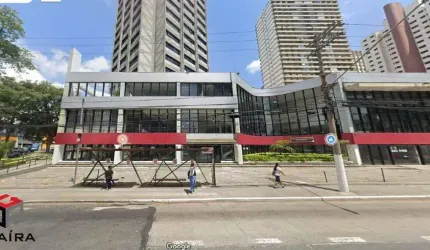 Conjunto Comercial em Santo Amaro com 2 Vagas 120m2