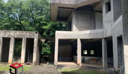 Casa com 800m² com piscina - Bairro Boaçava - São Paulo - SP .