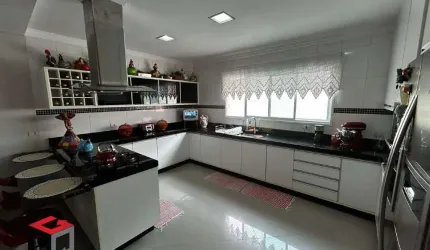 Sobrado á venda 3 quartos 3 suítes 5 vagas Assunção - São Bernardo do Campo/SP