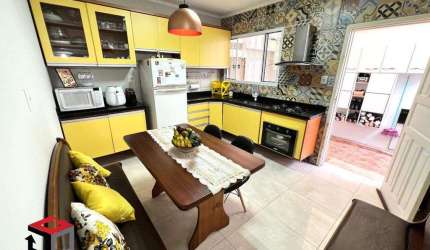 Casa à venda 2 quartos 1 vaga Centro - Diadema - SP