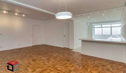 Espaçoso apartamento á venda com 3 quartos em Higienópolis.