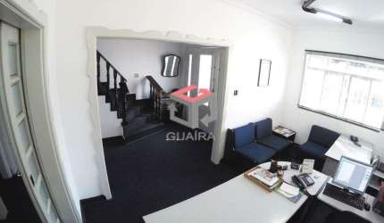 Sobrado de 180 m² no bairro Mirandopolis em São Paulo - SP