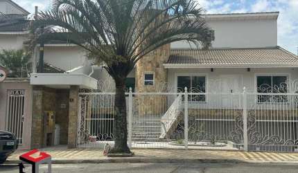 Sobrado à venda 4 quartos 3 suítes 8 vagas Dos Pássaros - São Bernardo do Campo - SP