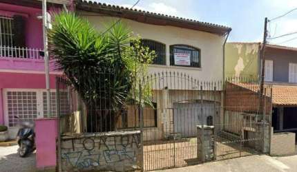 Casa com 210m² localizado no Bairro Santo Amaro em São Paulo - SP.