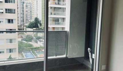 Sala Comercial em Cerqueira César com 34m²