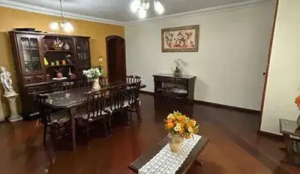 Sobrado à venda 5 quartos 1 suíte 4 vagas Assunção - São Bernardo do Campo - SP