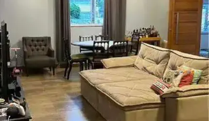 Sobrado à venda 4 quartos 3 vagas Centro - Diadema - SP
