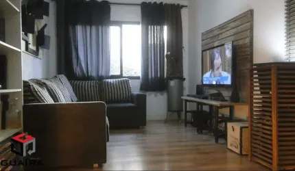 Ótimo apartamento á venda com 2 quartos no Cambuci.