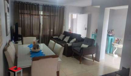 Sobrado 3 Quartos em Vila das Mercês com 120m²