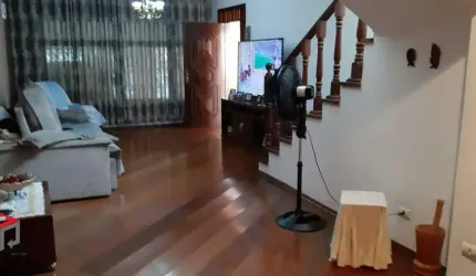 Sobrado à venda 4 quartos 3 suítes 6 vagas Valparaíso - Santo André - SP