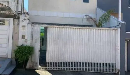 Sobrado à venda 3 quartos 1 suíte 4 vagas Bela Vista - Santo André - SP