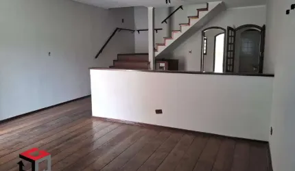 Sobrado à venda 3 quartos 1 suíte 5 vagas Jaçatuba - Santo André - SP