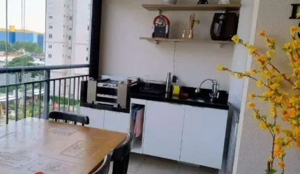 Apartamento em Cambuci com 73m²