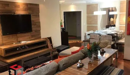 Apto no Valparaíso - 3 quartos, 3 suítes e 2 vagas grandes + 1 moto