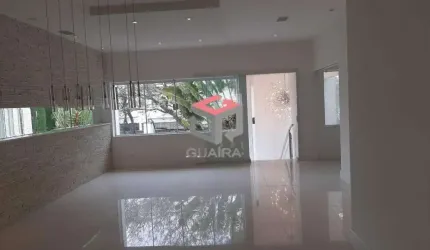 Sobrado com 1.132m², localizado no bairro Chácara Inglesa em São Bernardo do Campo - SP