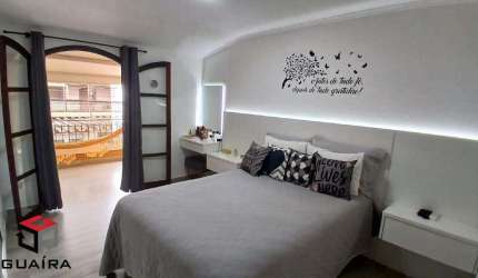 Sobrado à venda 2 quartos 1 vaga São Pedro - Santo André - SP
