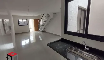 Sobrado de 130 M² localizado no bairro Curuçá em Santo André - SP.