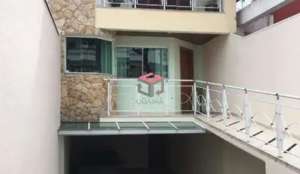Sobrado com 289 m² localizado na Vila Assunção em Santo André/SP.