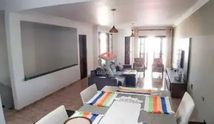 Casa de 160m² no Parque Das Nações em Santo André- SP.