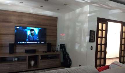 Sobrado à venda 4 quartos 1 suíte 6 vagas Marajoara - Santo André - SP