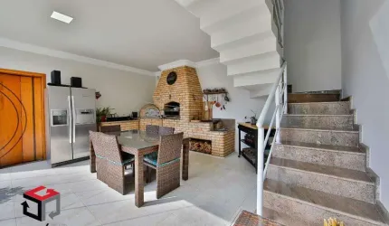 More em uma casa magnífica com piscina e 6 vagas