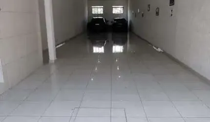 Sobrado à venda 2 quartos 10 vagas Utinga - Santo André - SP
