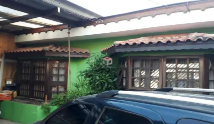 Casa à venda 3 quartos 2 suítes 6 vagas Valparaíso - Santo André - SP