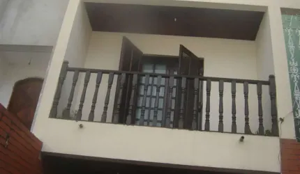 Sobrado com 161 m² localizado no Bairro Campestre em Santo André/SP.