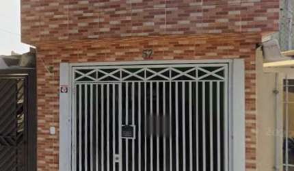 Sobrado de 140m² no Jd. do Mar em SBC - SP