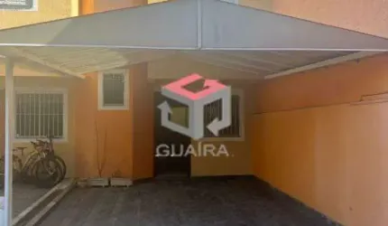 Sobrado com 108 m² localizado no Bairro Jardim em Santo André - SP.