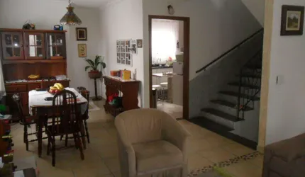 Sobrado de 179 m² no Bairro Palermo em São Bernardo do Campo - SP