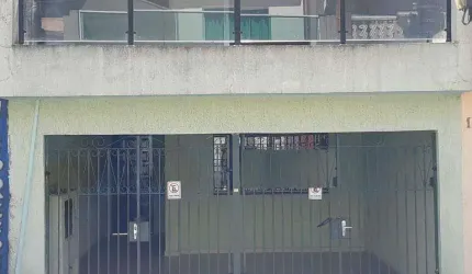 Sobrado de 200m² na Vila Mazzei em Santo André- SP.