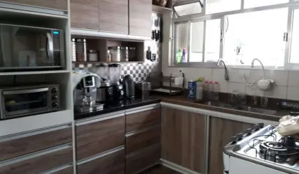 Sobrado à venda 3 quartos 1 suíte 2 vagas Taboão - São Bernardo do Campo - SP
