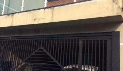Sobrado de 279 metros no Bairro dos Casa em São Bernardo do Campo/SP.