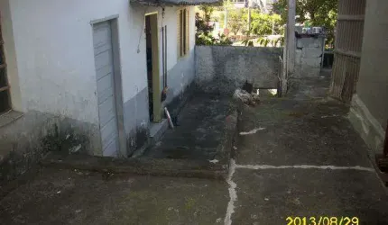 Terreno de 383 m² localizado no Bairro Baeta Neves em São Bernardo do Campo.