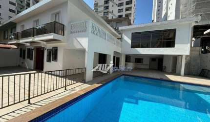 Sobrado com 4 dormitórios para alugar, 300 m² por R$ 16.000,00/mês - Ponta da Praia - Santos/SP