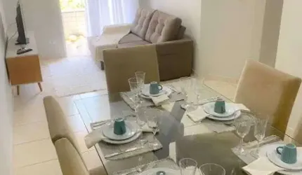 Apartamento com 2 dormitórios, suíte, varanda gourmet, piscina e 2 vagas.