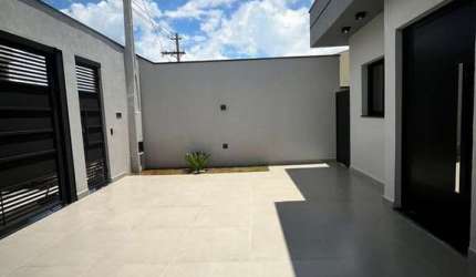Indaiatuba - Casa a venda com 2 Dormitórios 2 Vagas de Garagem - Jardim União