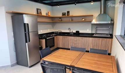 Cobertura Duplex com 2 dormitórios, suíte, varanda gourmet e 2 vagas.