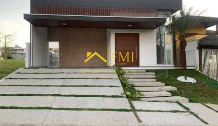 Casa com 3 dorm com piscina e churrasqueira no Terras do Vale