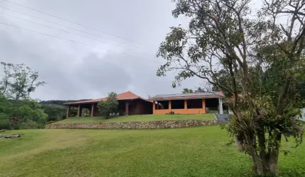 Lindo Sítio em Suzano!! Ótima oportunidade!!!