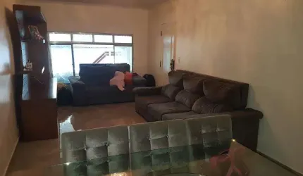 Casa a venda  aceita financiamento bancário em Santo André