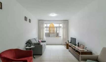 CASA RESIDENCIAL DE 156M²  COM DORMITÓRIOS  COM 1 SUÍTE, 4 BANHEIROS E 2 VAGAS Á VENDA NO CAMPO BELO