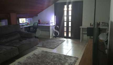 CASA ASSOBRADADA DE  250m2 COM 4 QUARTOS, 1 SUITE , 2 BANHEIROS E 3 VAGAS Á VENDA NO BUTANTÃ CASA AS